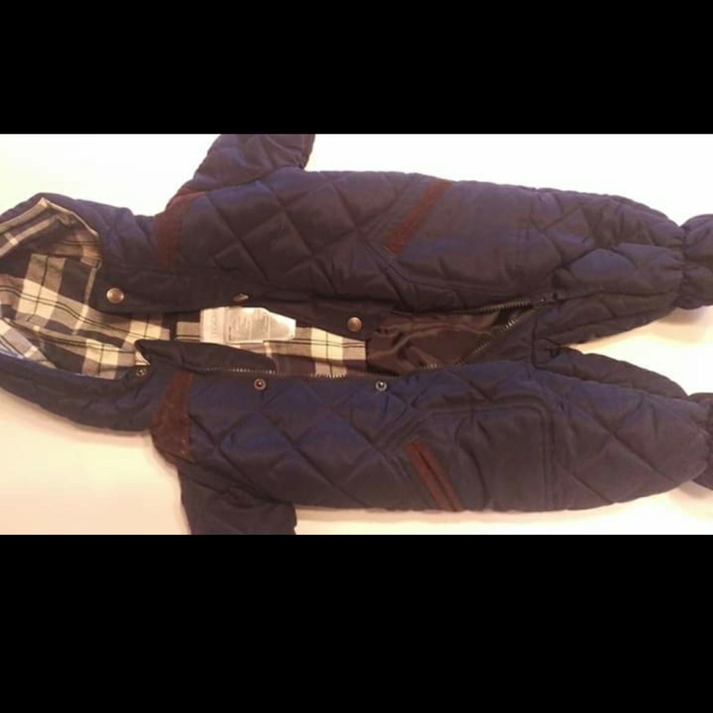 Rothschild 3/6 month snowsuit